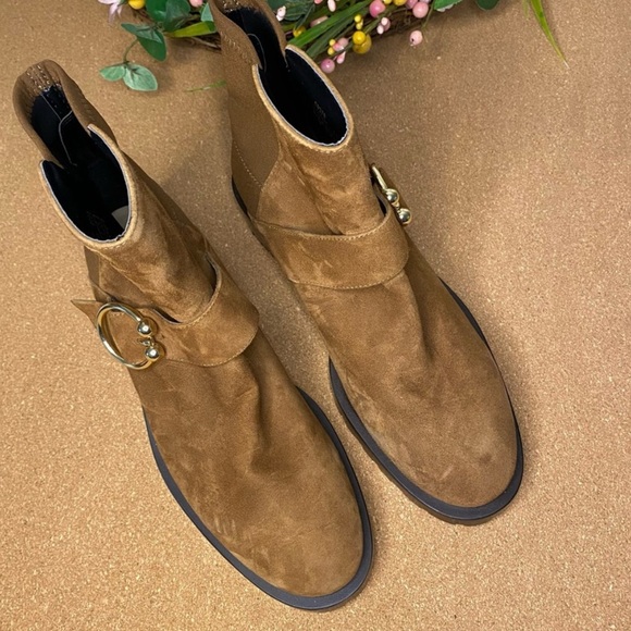 Stuart Weitzman Womens Suede and Neoprene Ankle boots Size 7 - Picture 9 of 16